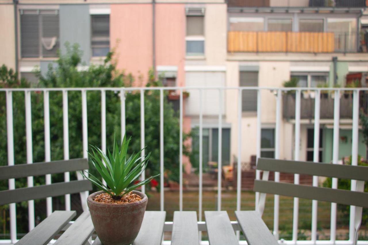 וינה Flat2Go Modern Apartments - Harmony Of City And Nature מראה חיצוני תמונה